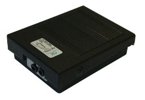 3/2 Compact Foot Pedal PED304M